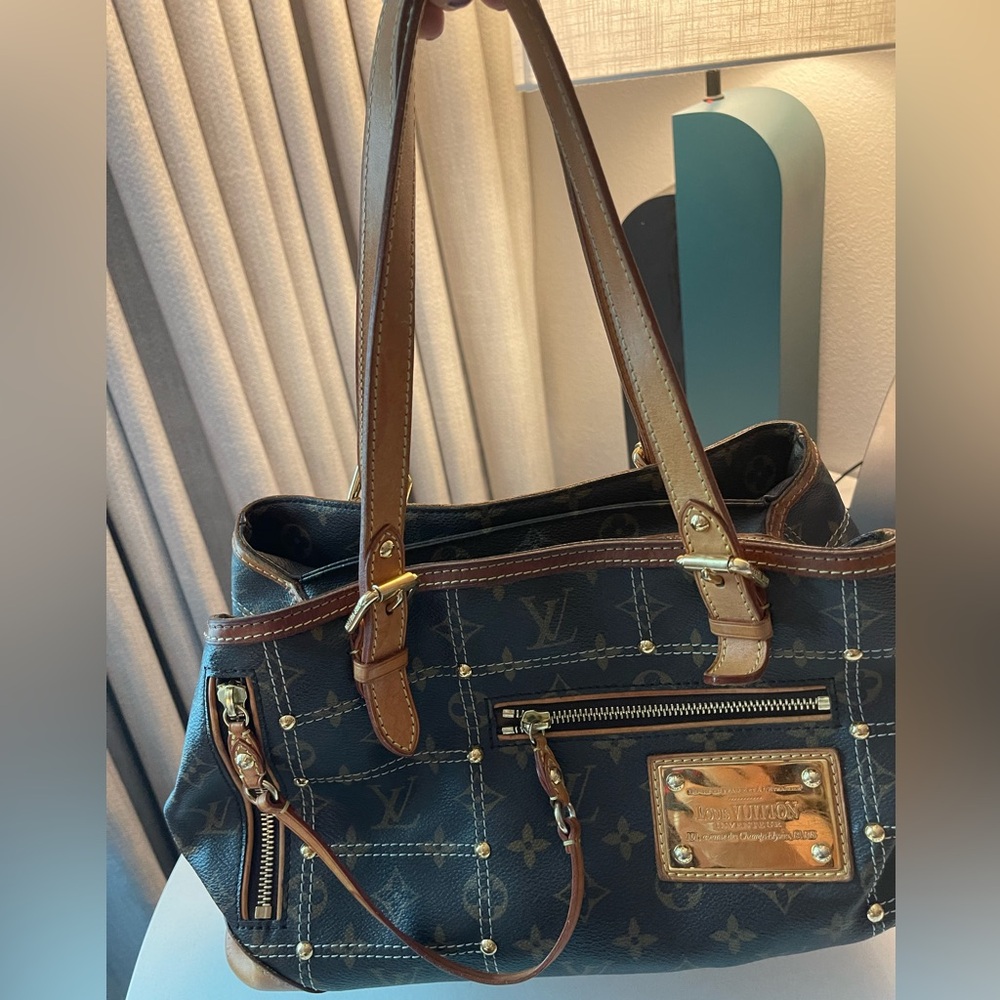 Louis Vuitton Black and Brown Shoulder Bag - Picture 1 of 5